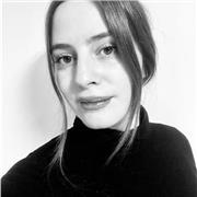 Laureata magistrale in Materie Umanistiche offre ripetizioni ed aiuto compiti scuola elementare/media per Inglese/Italiano/Storia (presenza/online)